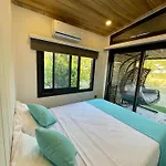 Hotel Tiny *